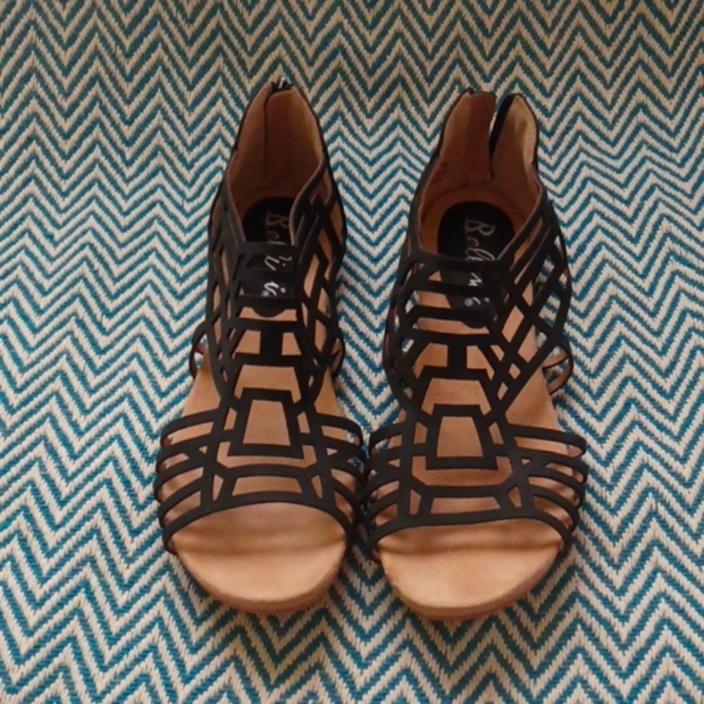 NEW Bellini Black Strappy Zipper Sandals